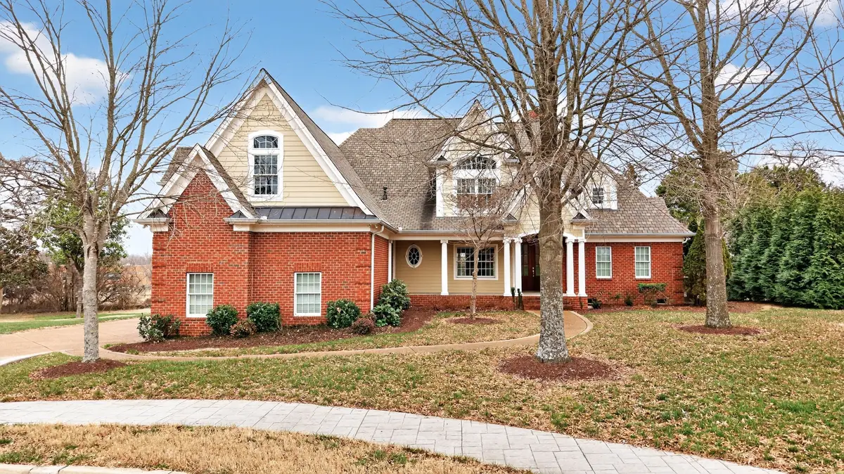 1273 Potter Ln, Gallatin, TN 37066 - Image #1