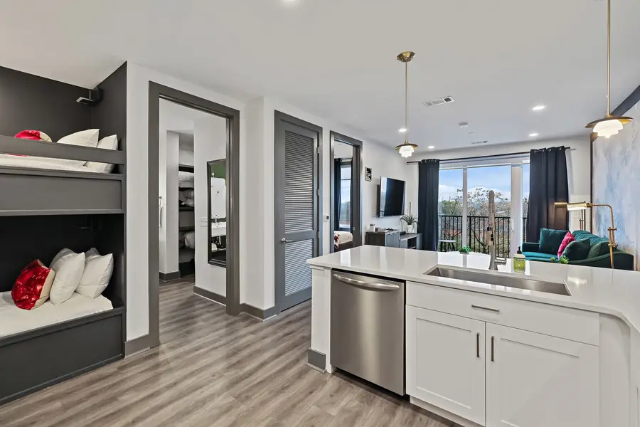 65 Lindsley Ave #410, Nashville, TN 37210 - Image #3