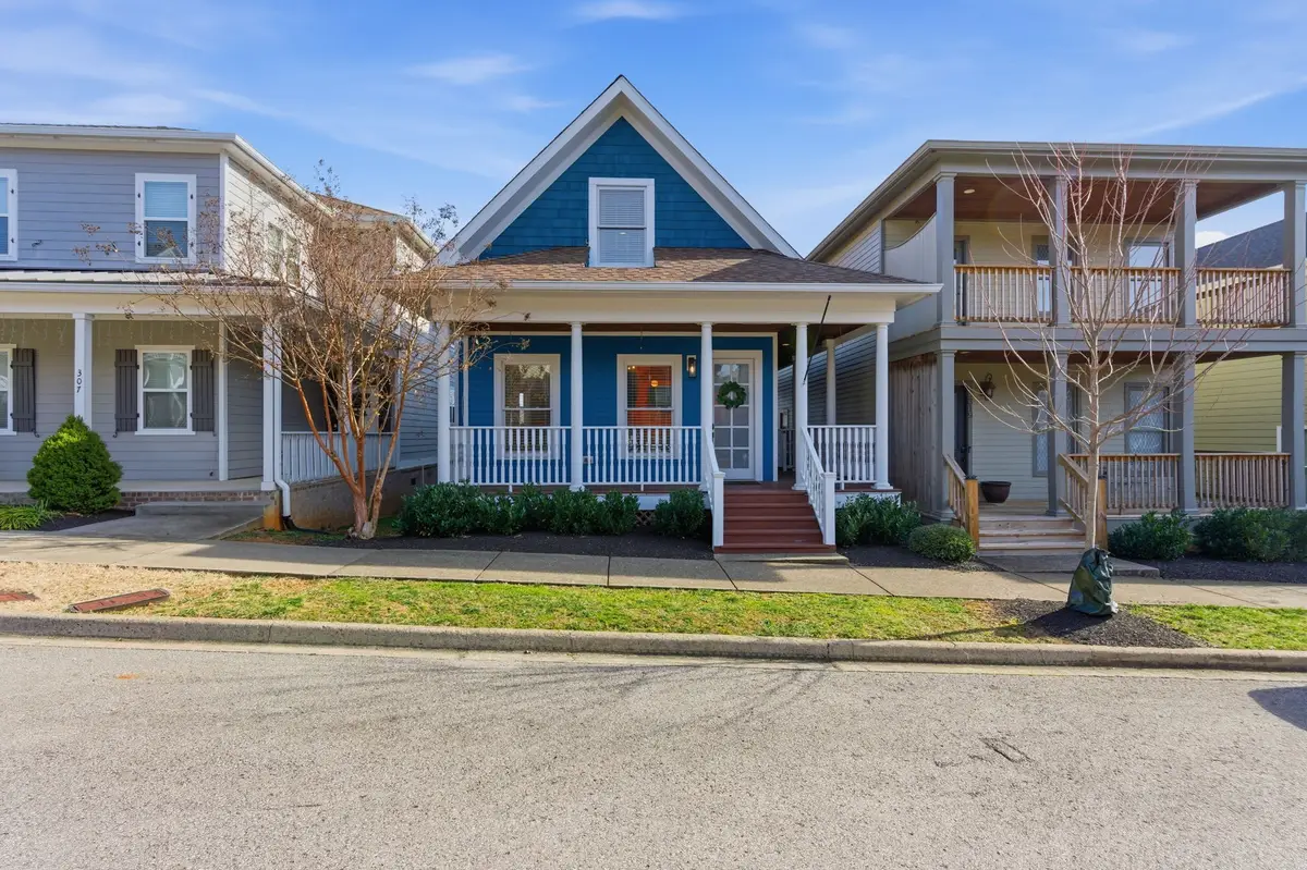 315 Augusta Ave, Pleasant View, TN 37146 - Image #1