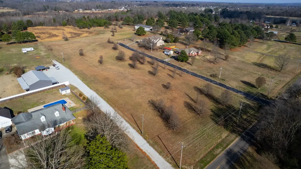 10A Barksdale Road, Athens, AL 35613 - Image #1