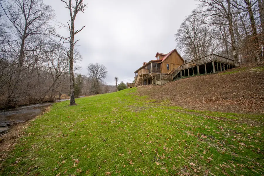 323 Spring Creek Rd, Westpoint, TN 38486 - Image #2