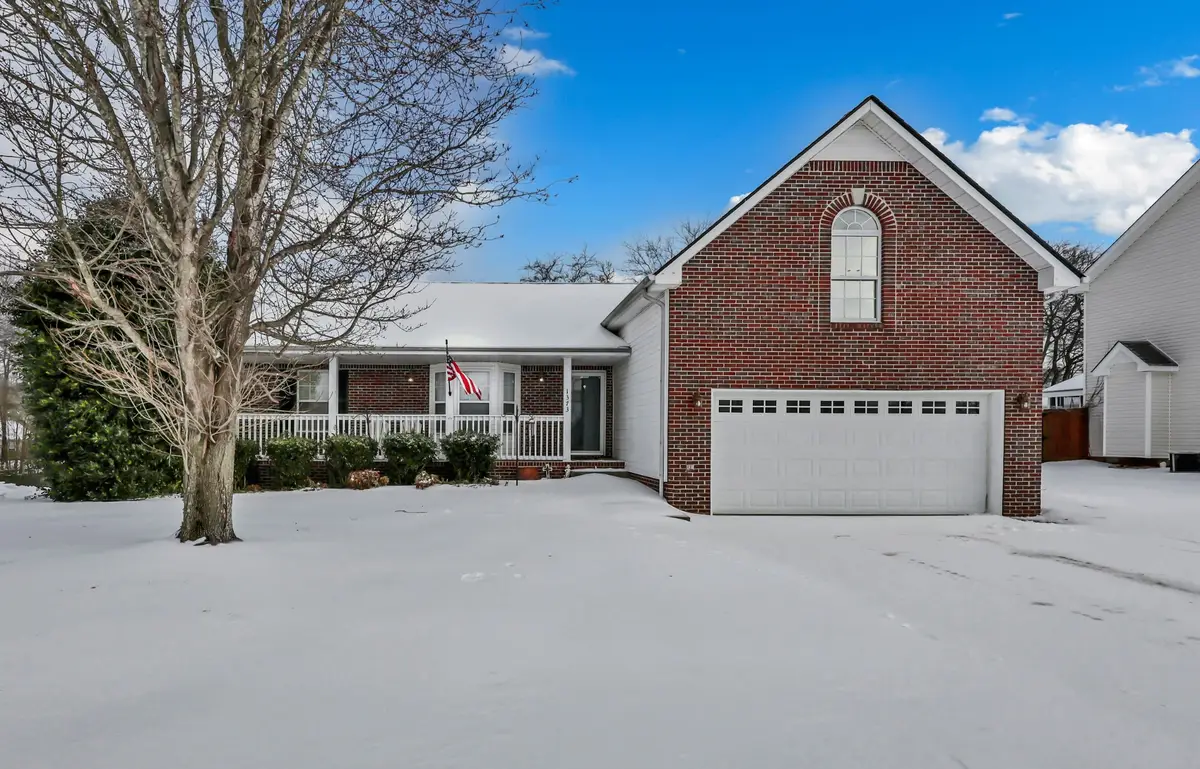 1373 Ambleside Dr, Clarksville, TN 37040 - Image #1