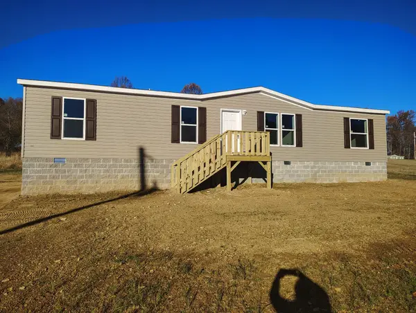 5190 White Springs, Lafayette, TN 37083