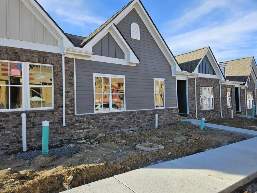 403 W Stonehaus Crossing, Antioch, TN 37013 - #3