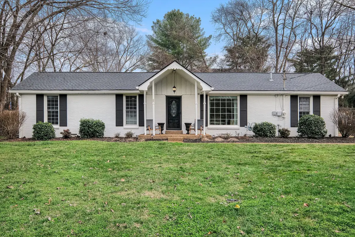 806 Edwards Dr, Franklin, TN 37064 - Image #1