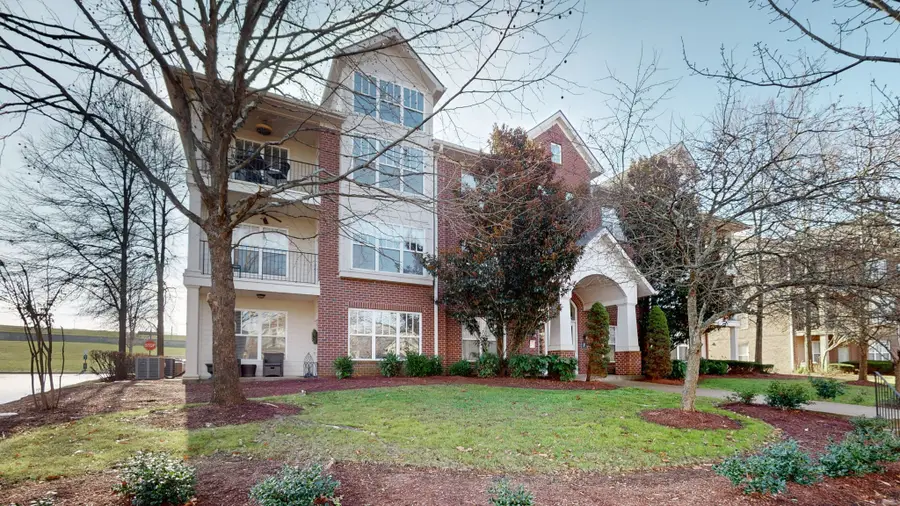 2000 Newark Ln #F302, Thompsons Station, TN 37179 - Image #2