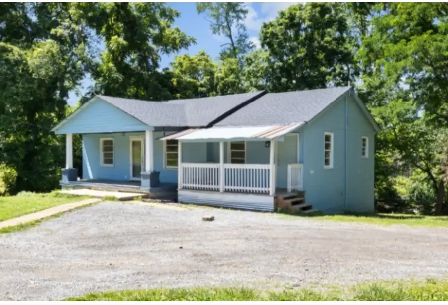 559 Palmyra Rd, Clarksville, TN 37040 - Image #2