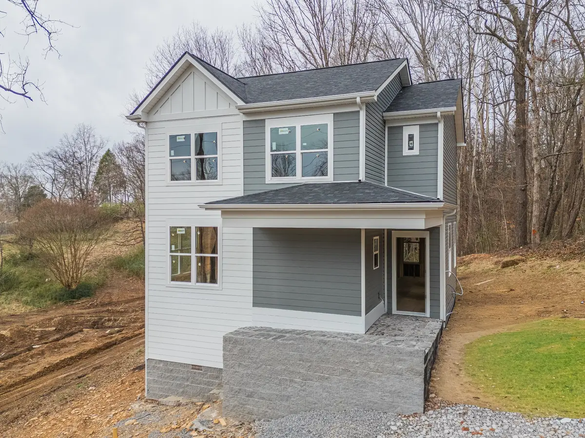 111 Annette Dr, Ashland City, TN 37015 - Image #1