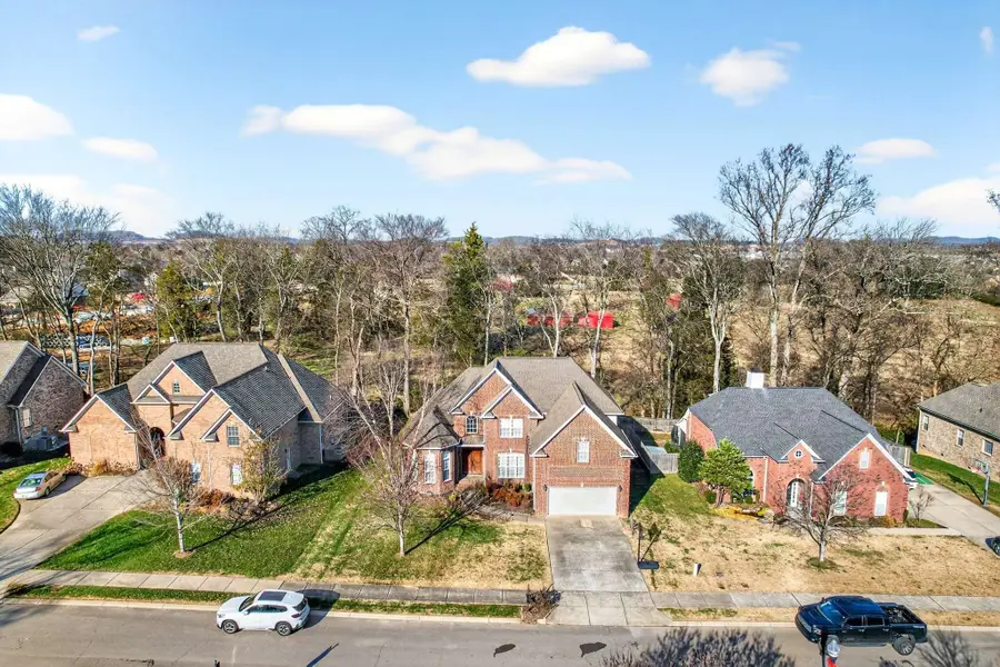 1007 Nealcrest Cir, Spring Hill, TN 37174 - #3