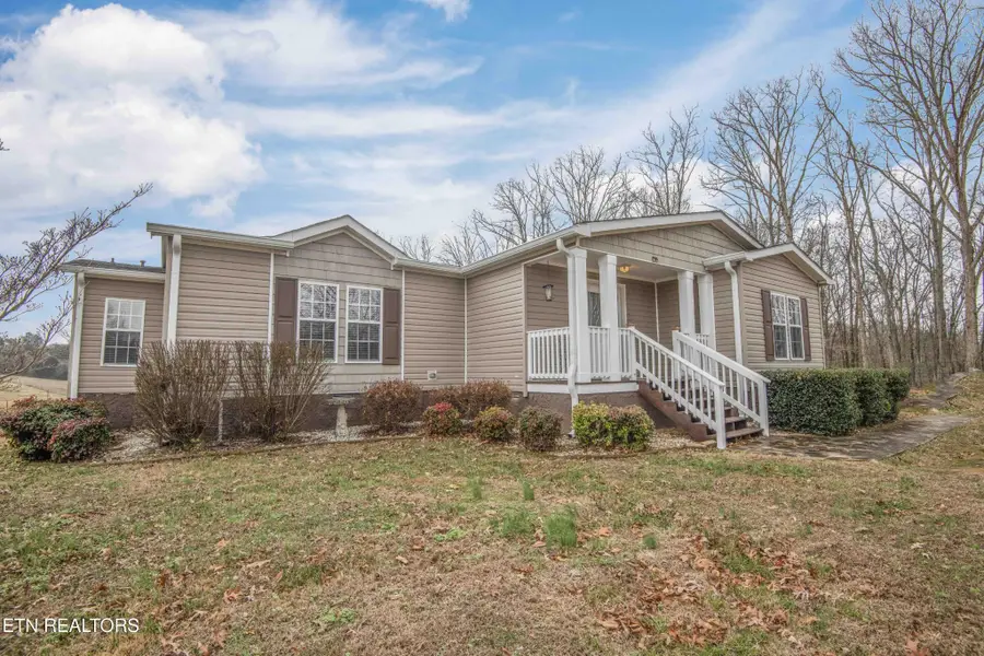 18200 Sunnyside Rd, Philadelphia, TN 37846 - Image #2