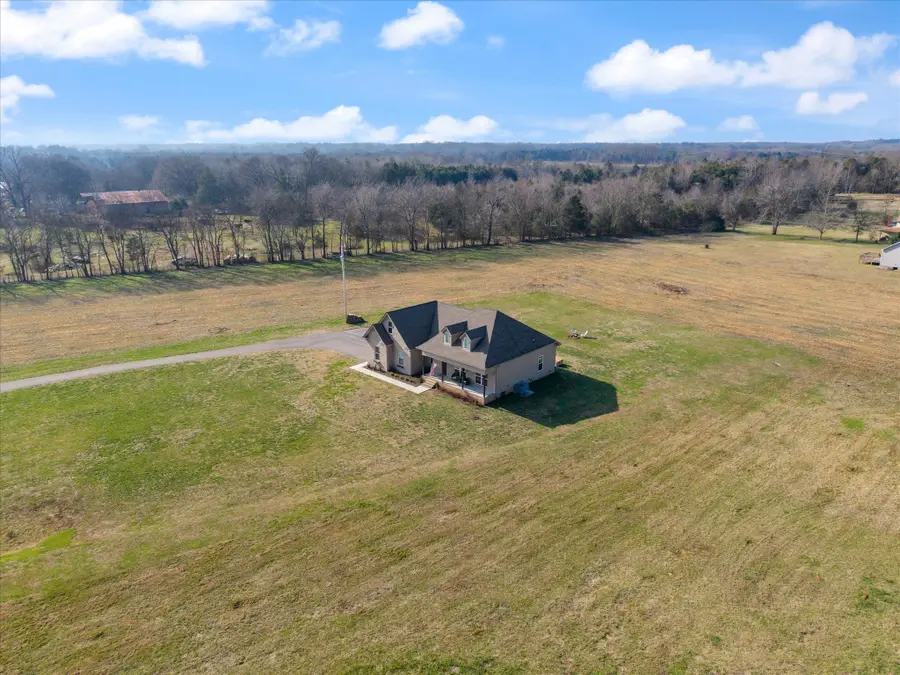2057 Halls Mill Rd, Unionville, TN 37180 - Image #2