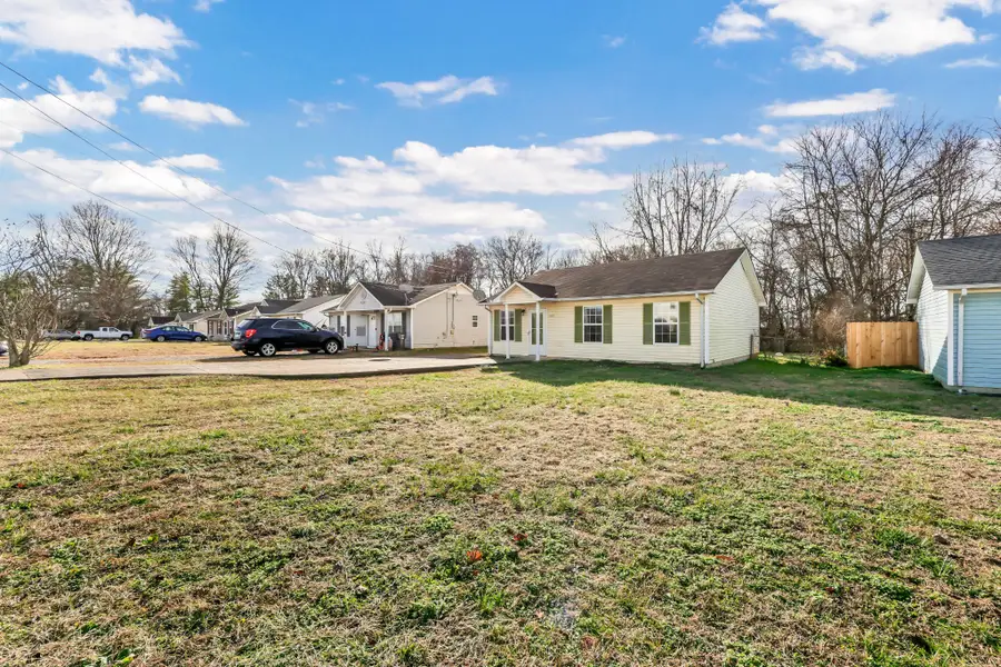 634 Stateline Rd, Oak Grove, KY 42262 - Image #2