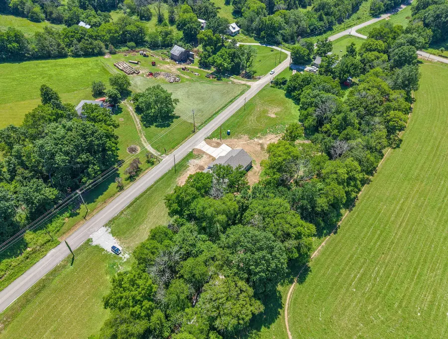 3931 Taylors Store Rd, Hampshire, TN 38461 - Image #3