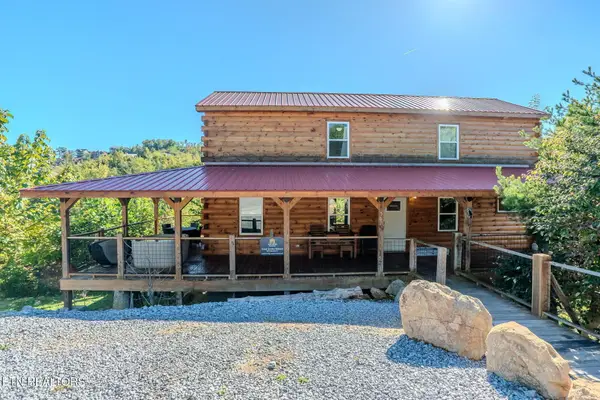 567 Edgewood Drive, Gatlinburg, TN 37738