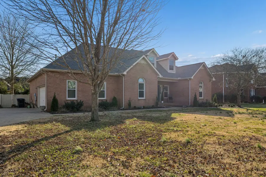 1831 Pennington Dr, Murfreesboro, TN 37129 - Image #3