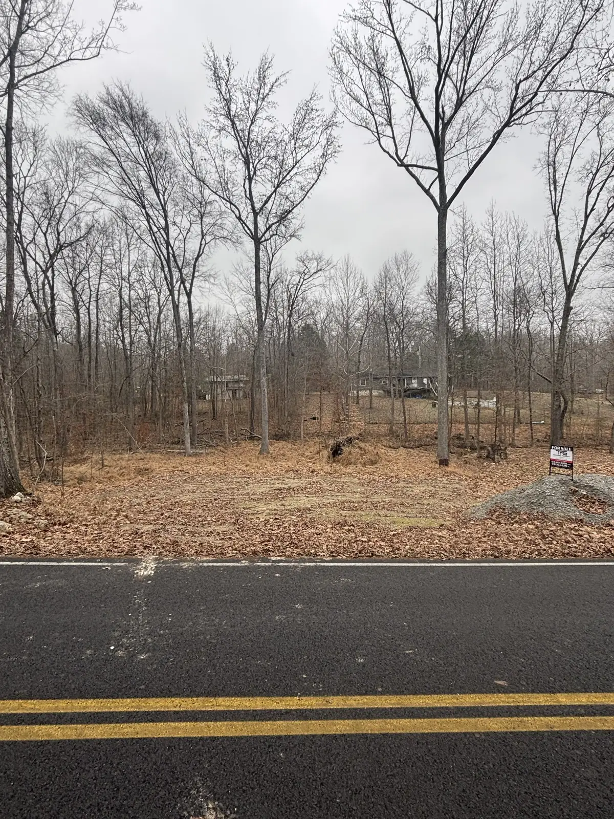 54 Shetland Cir, Camden, TN 38320 - Image #1