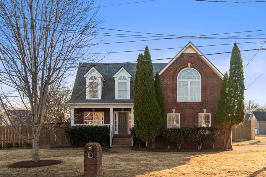 211 Cheyenne Dr, White House, TN 37188 - Image #2