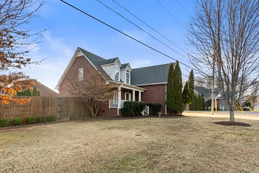 211 Cheyenne Dr, White House, TN 37188 - Image #3