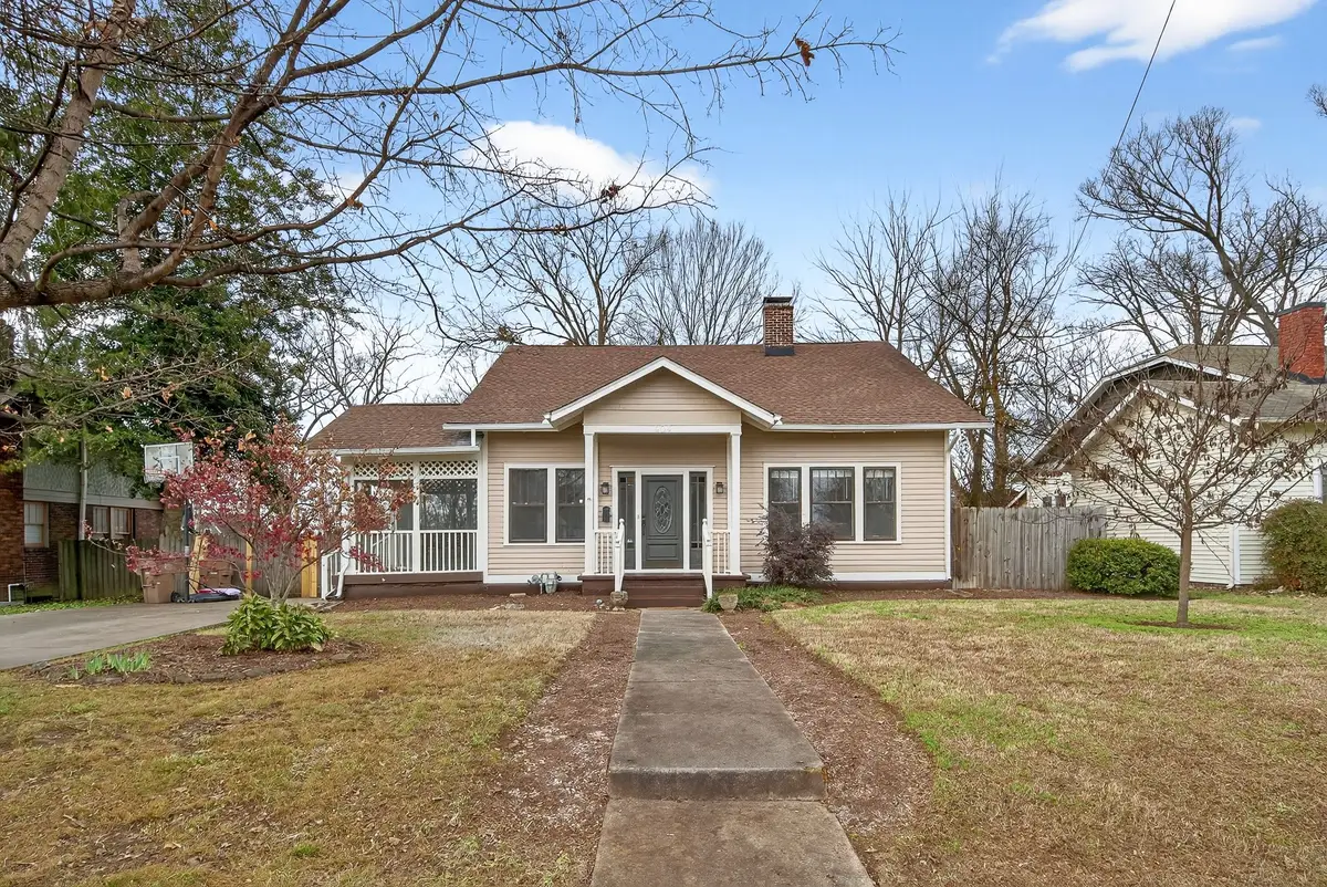 909 N 14th St, Nashville, TN 37206 - Image #1