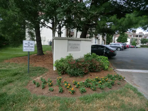 280 Hillsboro Pl, Nashville, TN 37215