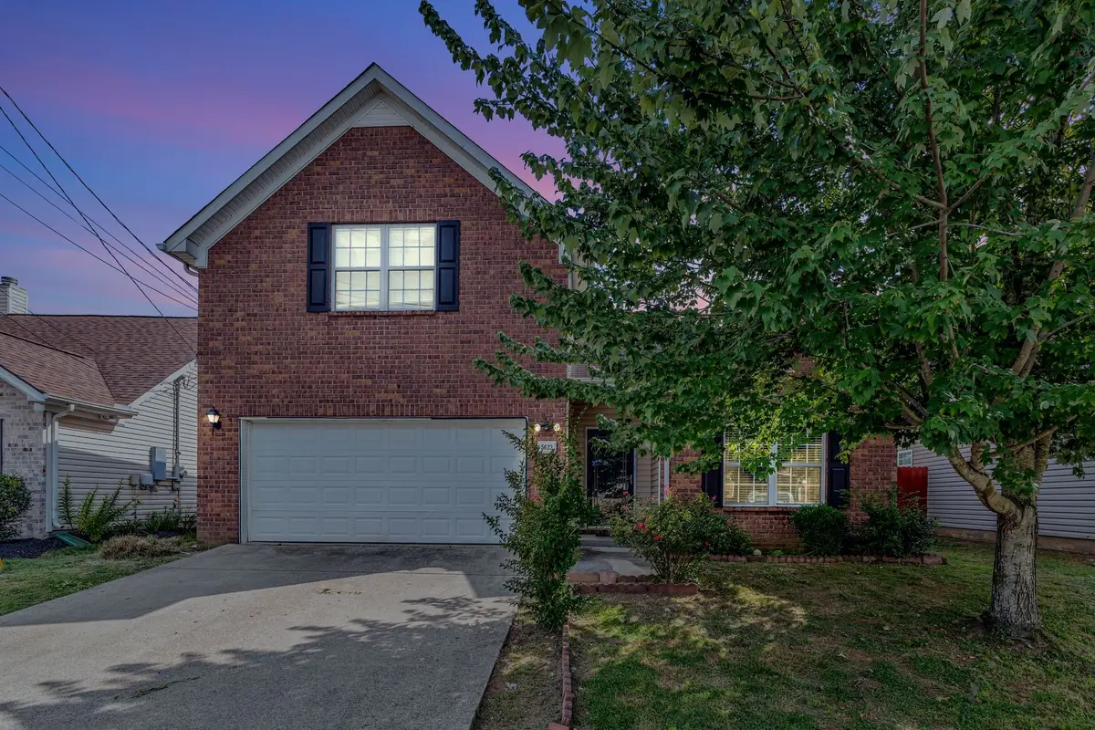 5623 Hickory Park Dr, Antioch, TN 37013 - Image #1