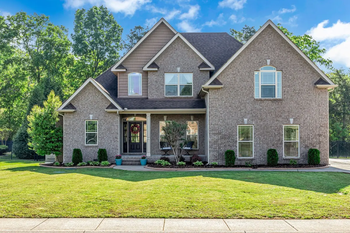1002 Loblolly Dr, Murfreesboro, TN 37128 - Image #1