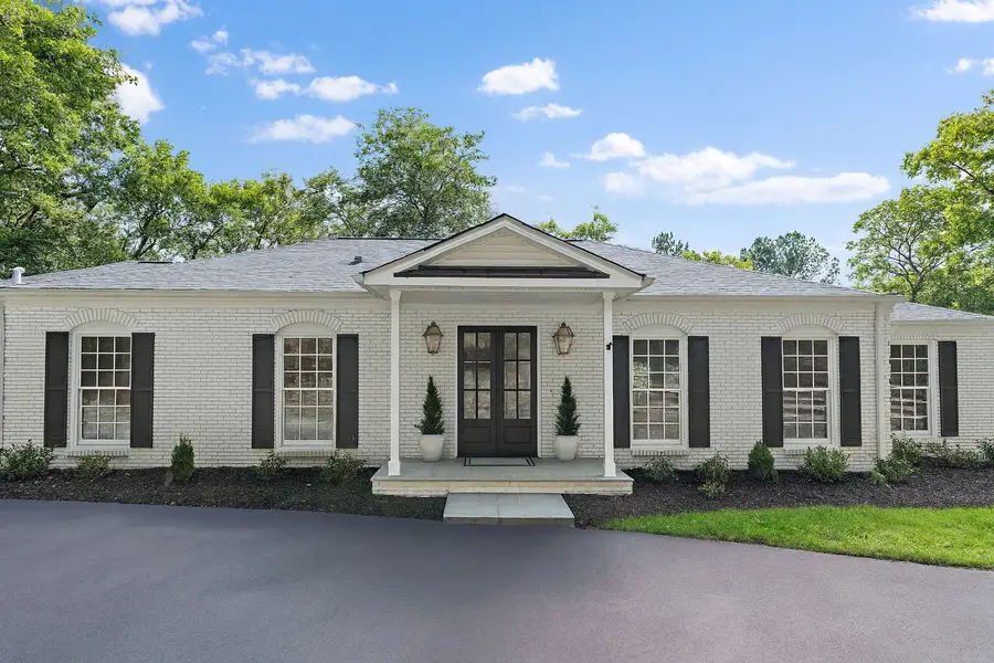 5622 Hillview Dr, Brentwood, TN 37027 - Image #2