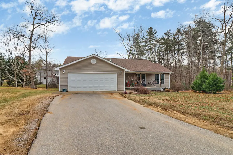 223 Grove Loop, Crossville, TN 38555 - #2