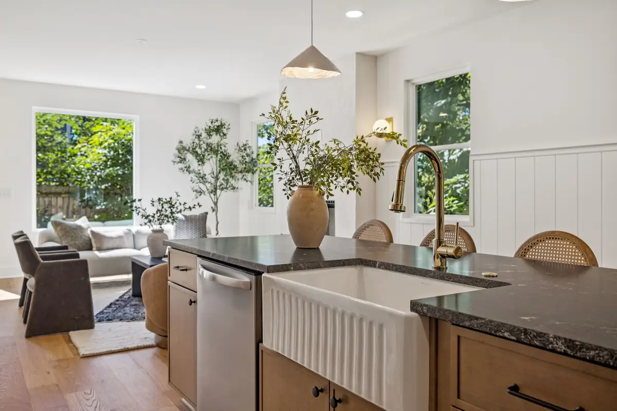 926 West Ave, Nashville, TN 37206 - Image #1