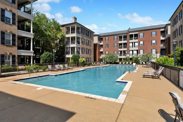307 Seven Springs Way #305, Brentwood, TN 37027