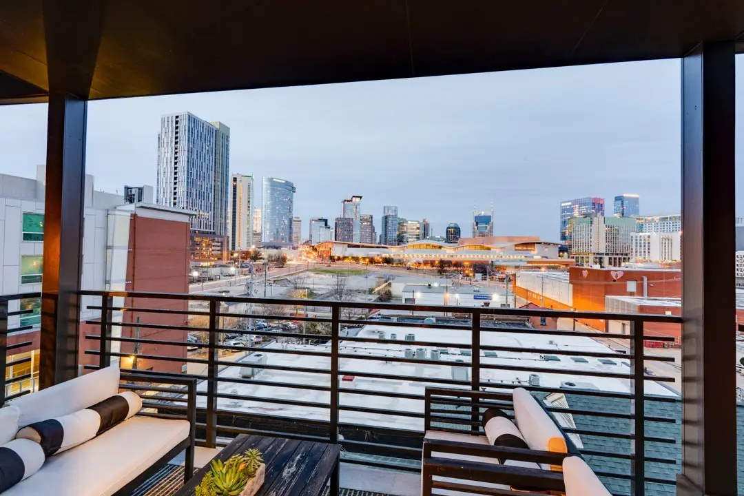 635 7th Avenue S #406, Nashville, TN 37203 - Image #1