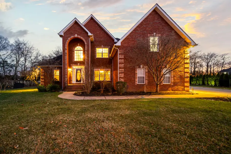 2310 Higgins Ln, Murfreesboro, TN 37130 - Image #2