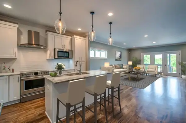 907A 32nd Ave N, Nashville, TN 37209