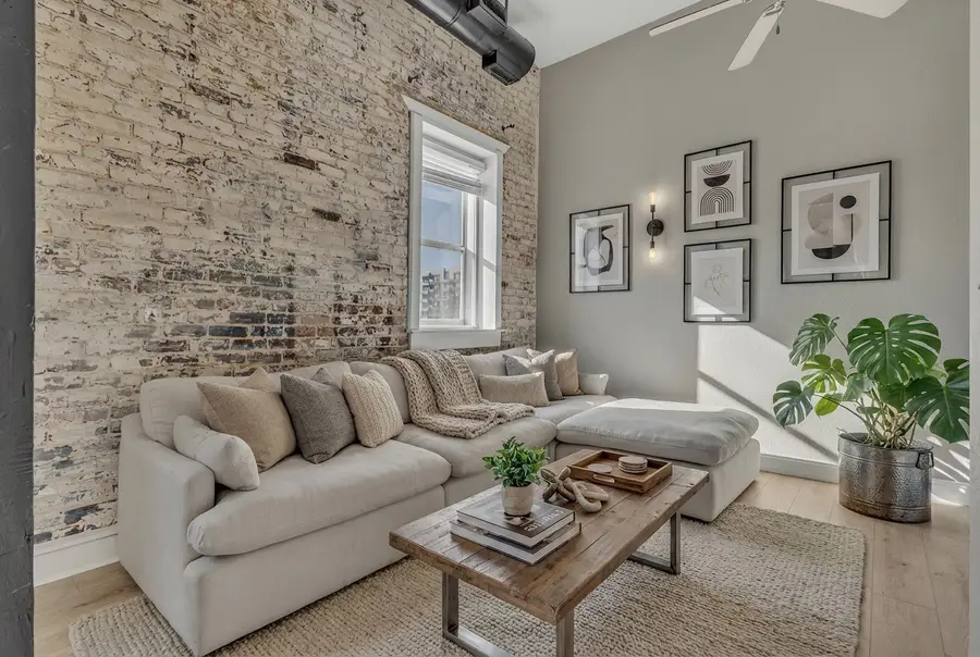 105 W Jackson Ave #9, Knoxville, TN 37902 - #2