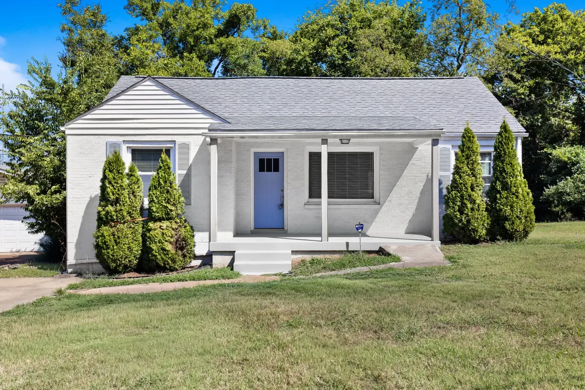 613 Youngs Ln, Nashville, TN 37207 - Image #1