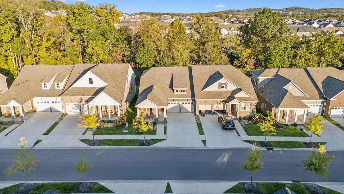 420 Gingerwood Ln, Hendersonville, TN 37075 - Image #1