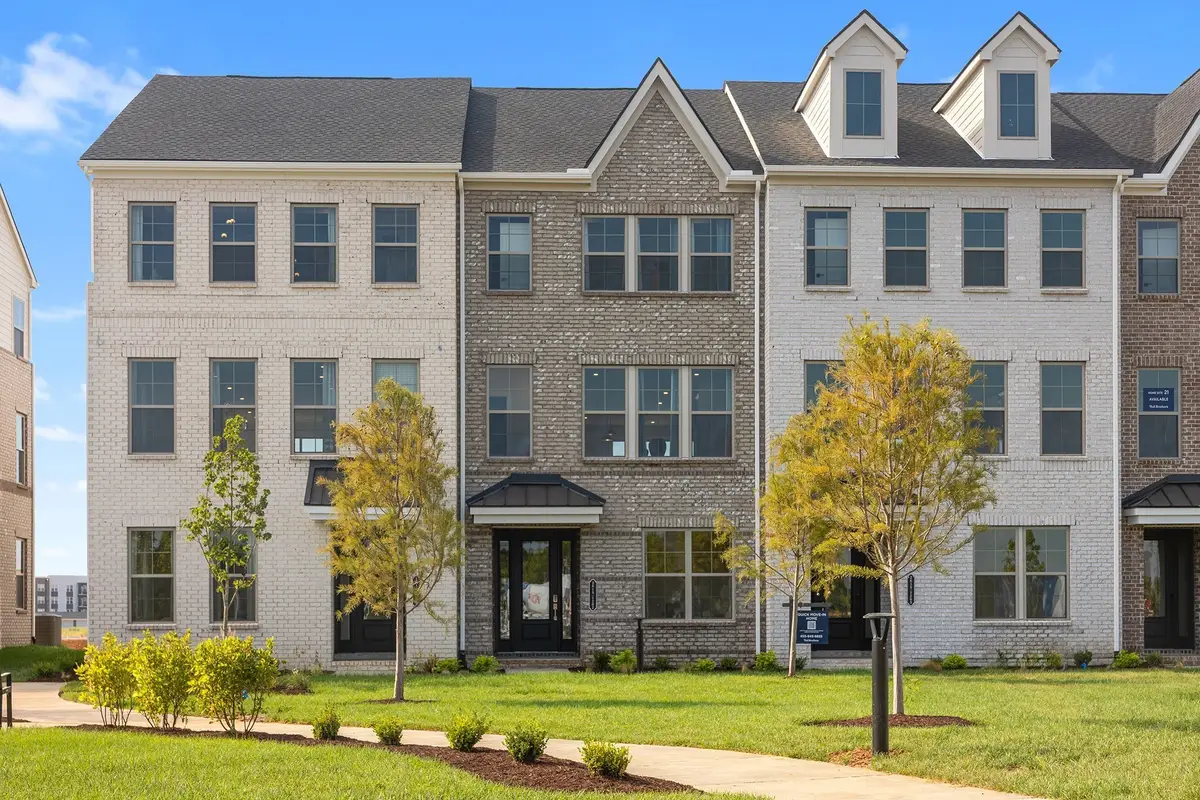 2615 Wilkinson Pike #1305, Murfreesboro, TN 37129 - Image #1