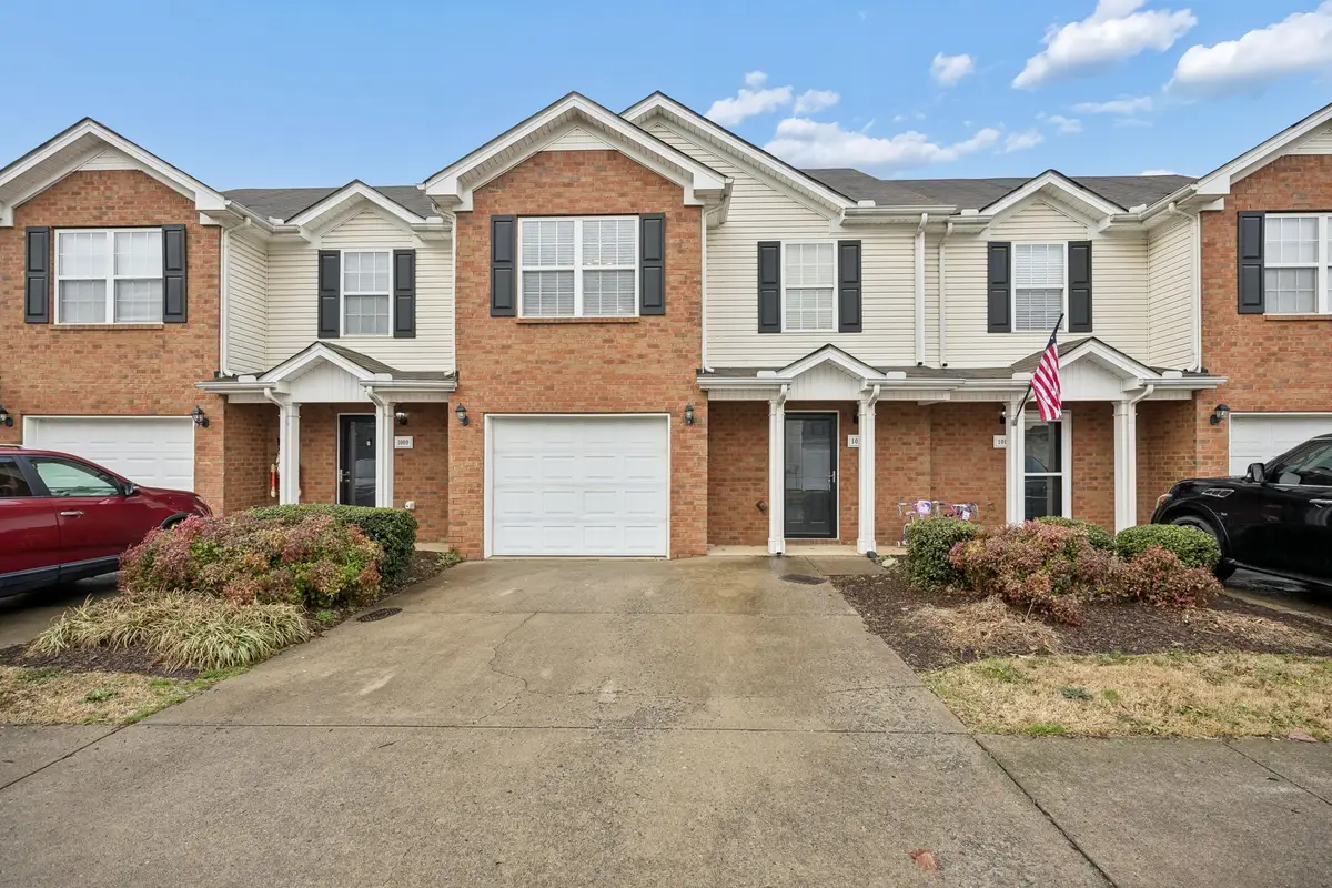1011 Maricopa Dr, Murfreesboro, TN 37128 - Image #1