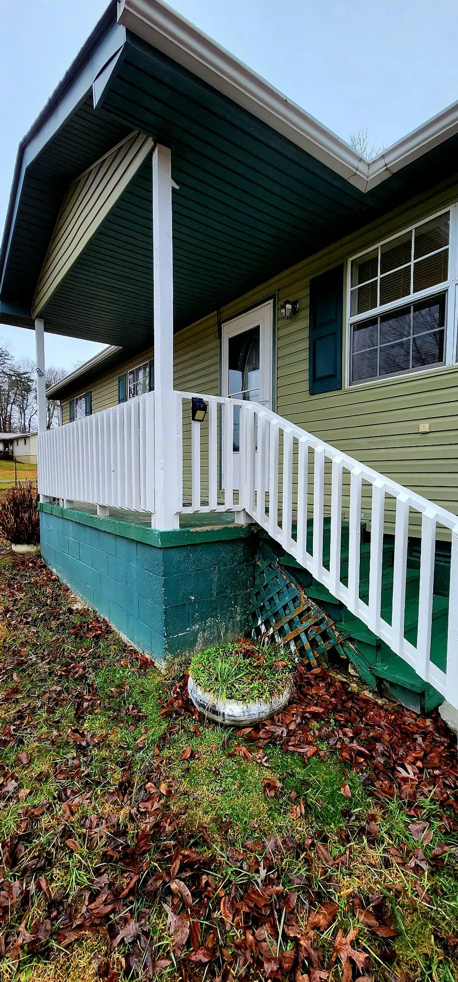 823 Dutchtown Rd, Tracy City, TN 37387 - Image #2