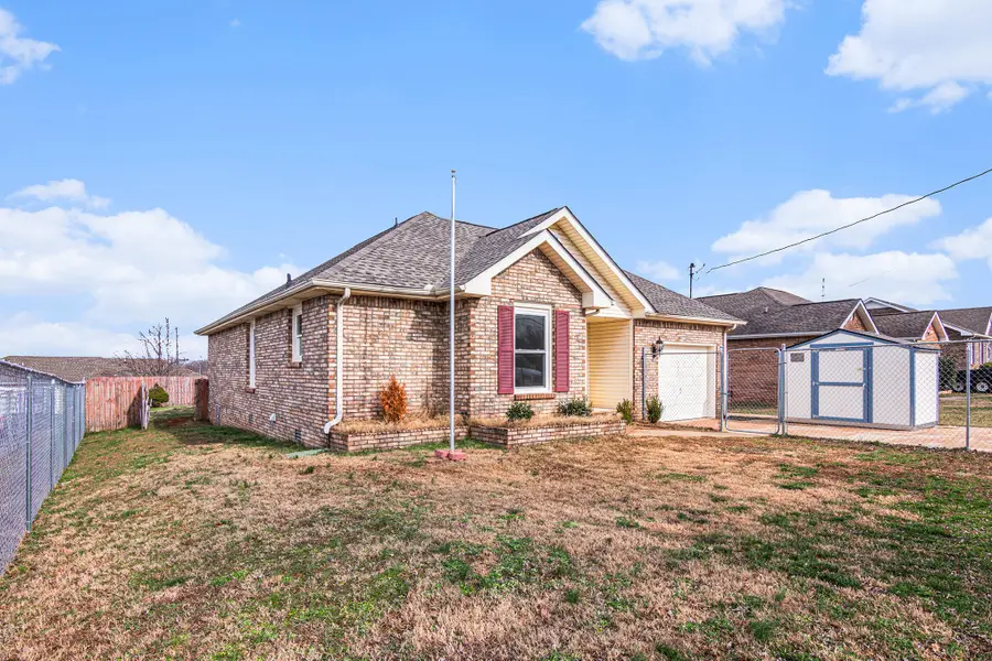 1019 Mcclardy Rd, Clarksville, TN 37042 - Image #3