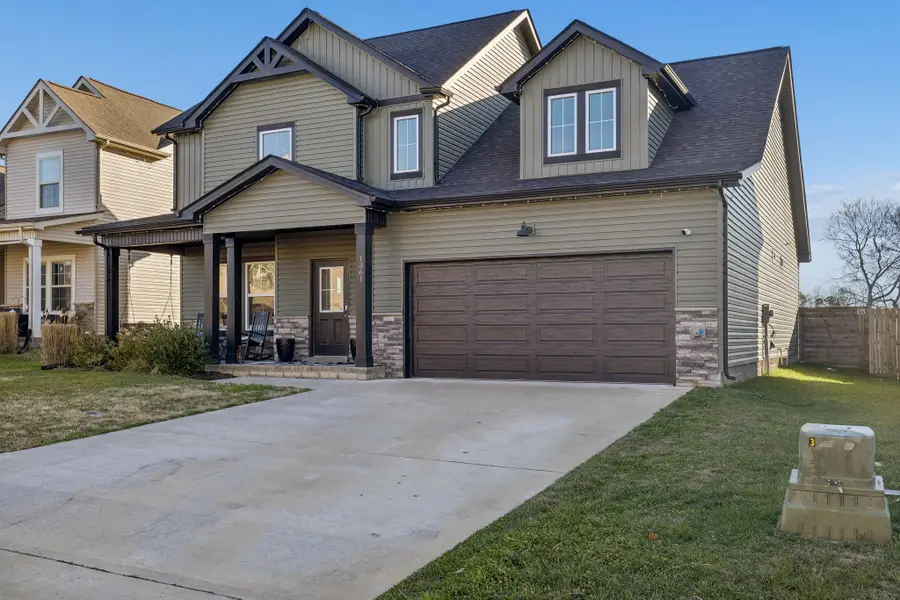 1361 Dan Brown Dr, Clarksville, TN 37042 - Image #2