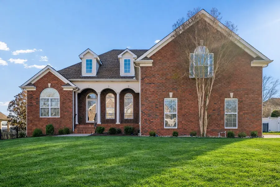108 Buckhaven Dr, Hendersonville, TN 37075 - Image #2