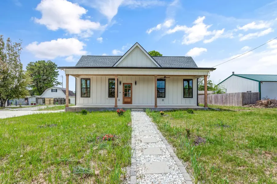 107 Shady St, Summertown, TN 38483 - Image #3