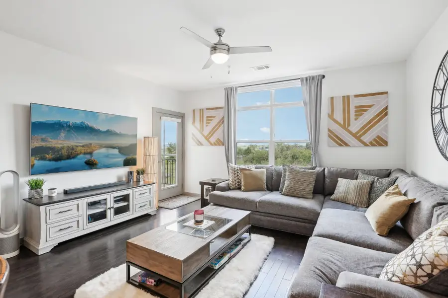 1638 54th Ave N #303, Nashville, TN 37209 - Image #2