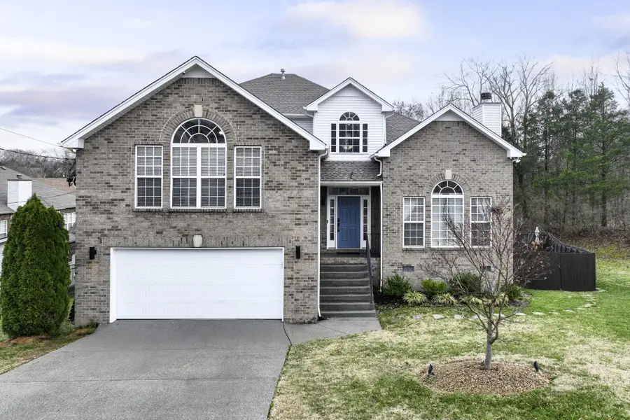 4277 October Woods Dr, Antioch, TN 37013 - Image #2