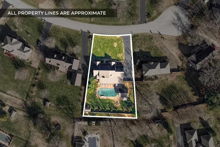 235 Oxford St, Hopkinsville, KY 42240 - Image #2