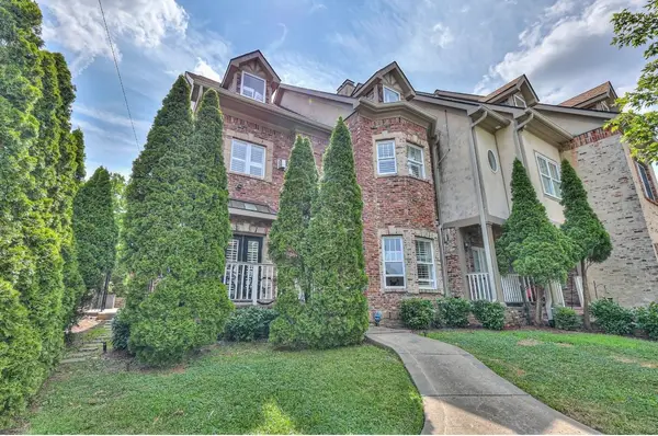 509 Acklen Park Dr, Nashville, TN 37205