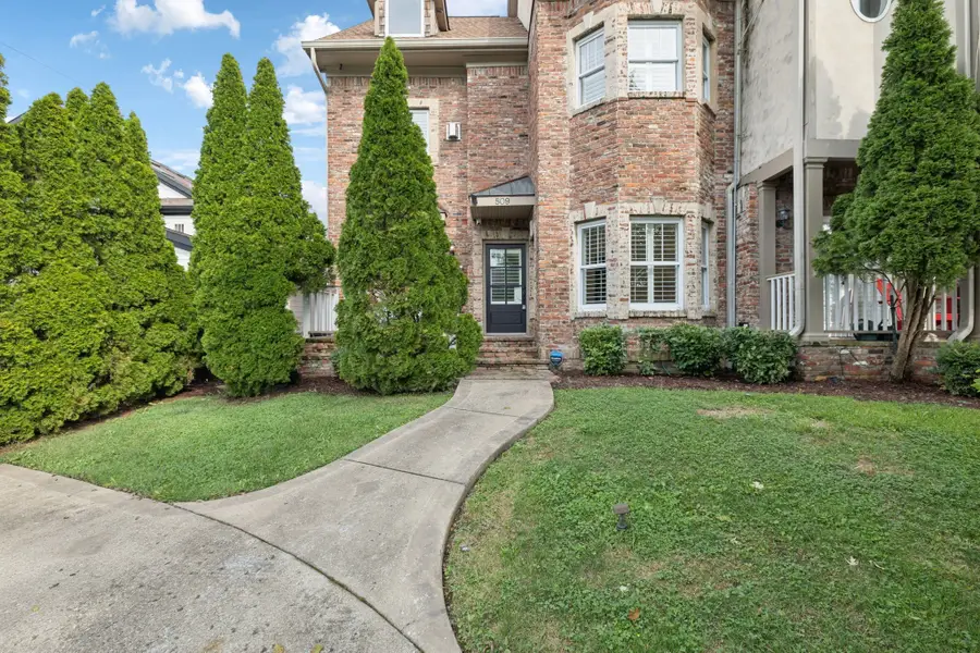 509 Acklen Park Dr, Nashville, TN 37205 - #2
