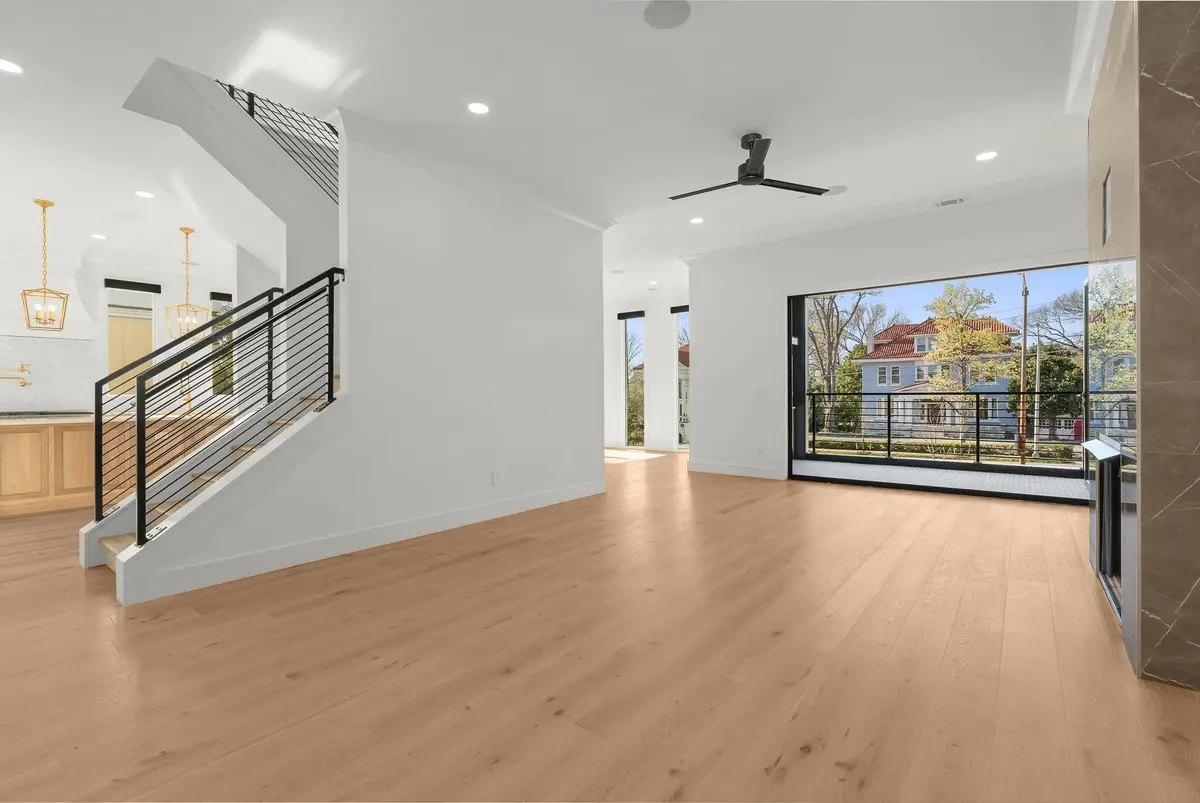 95 Leonard Ave #1, Nashville, TN 37205 - Image #1