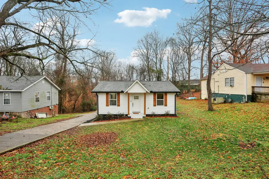 18 Chestnut Dr, Clarksville, TN 37042 - #2